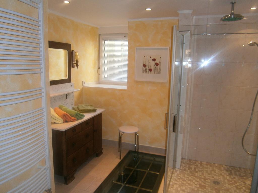 Ferienhaus Schneiders Kröv Szoba fotó