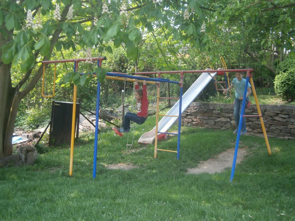Ferienhaus Schneiders Kröv Szoba fotó